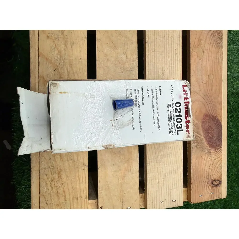 LiftMaster 02103 3-Button Indoor Surface Mount – No MAS, New in Box